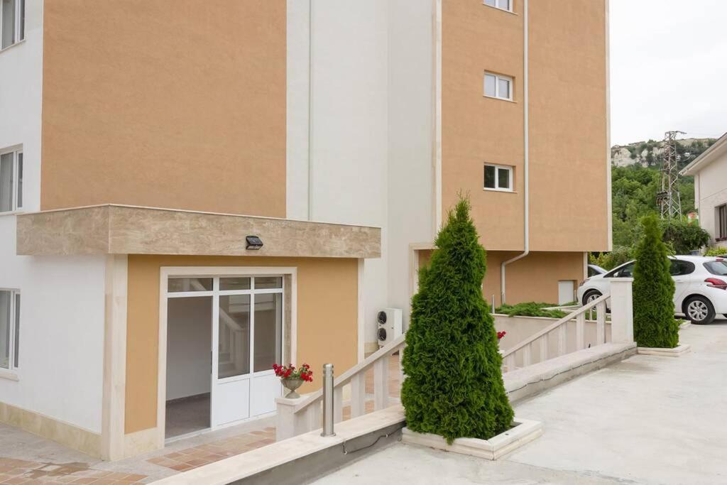 Perfect Summer Vacation Rental - One-Bedroom Flat By Flat Mаnager Топола Екстер'єр фото