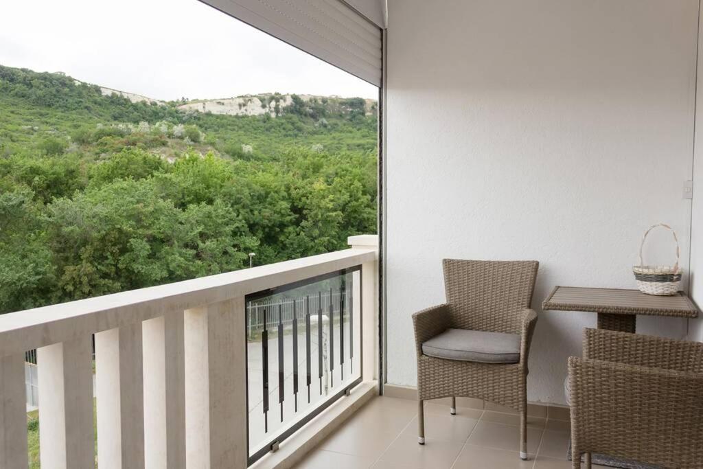 Perfect Summer Vacation Rental - One-Bedroom Flat By Flat Mаnager Топола Екстер'єр фото